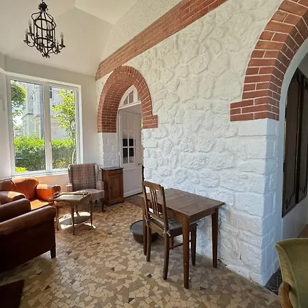 Family House By The Sea 위스트르앙